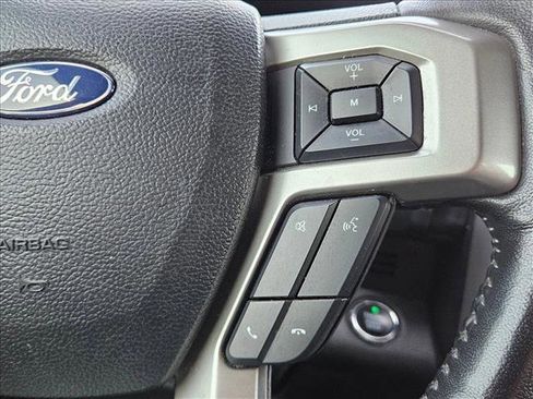 Certified 2021 Ford F250 Lariat w/ Lariat Ultimate Package AWD/4WD image 22
