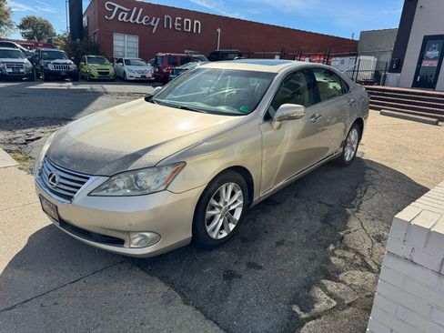 Used 2010 Lexus ES 350 image 8