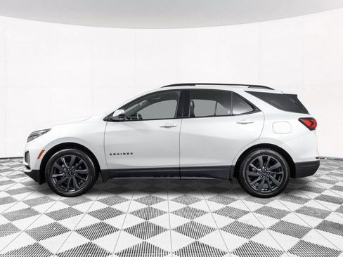 Used 2022 Chevrolet Equinox RS w/ RS Leather Package FWD image 16