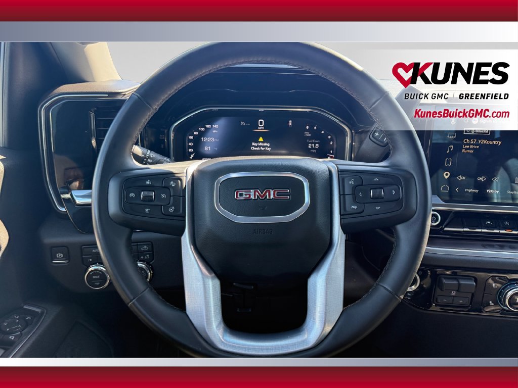 Used 2025 GMC Sierra 1500 SLT AWD/4WD image 15