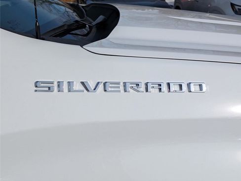 Used 2025 Chevrolet Silverado 1500 W/T w/ Trailering Package image 9