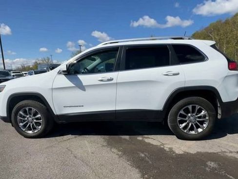 Used 2021 Jeep Cherokee Latitude Lux w/ Sun & Sound Group AWD/4WD image 5