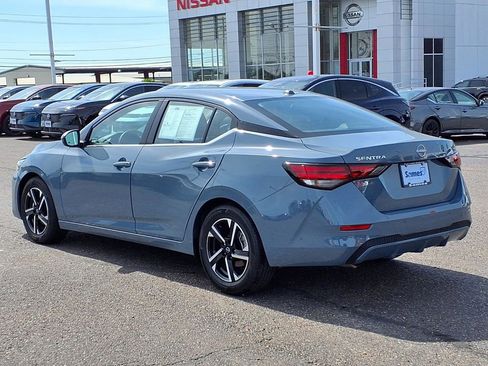 Used 2024 Nissan Sentra SV FWD image 6