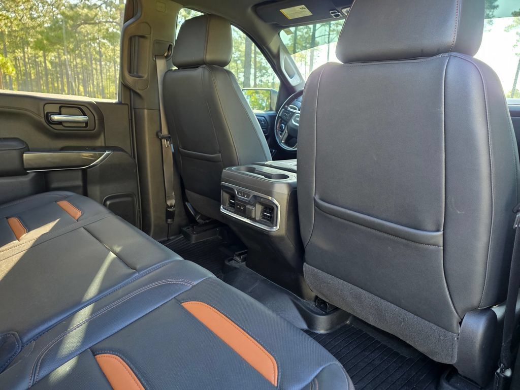 Used 2021 GMC Sierra 1500 AT4 w/ AT4 Premium Package AWD/4WD image 21