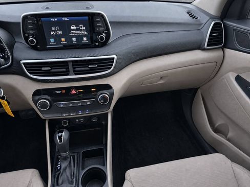 Used 2019 Hyundai Tucson SE FWD image 23