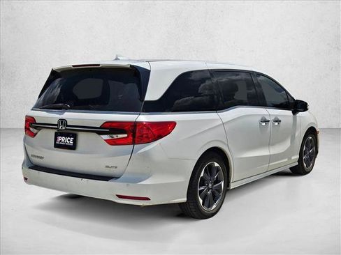 Used 2023 Honda Odyssey Elite image 5
