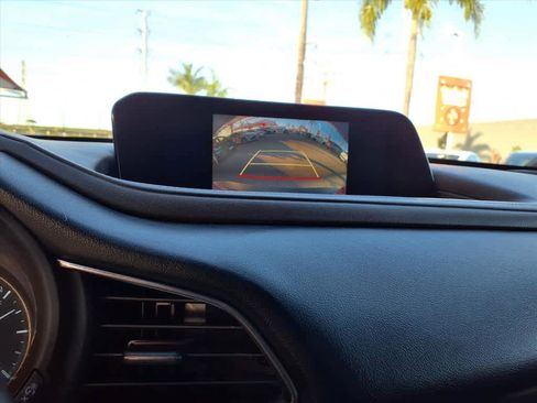 Used 2024 MAZDA CX-30 AWD 2.5 S w/ Premium Package image 12