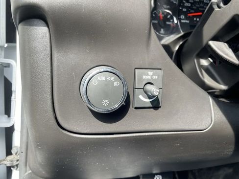 Used 2024 GMC Savana 2500 w/ Driver Convenience Package image 23