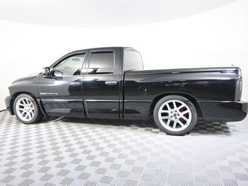 Used 2005 Dodge Ram 1500 Truck 2WD Quad Cab image 3