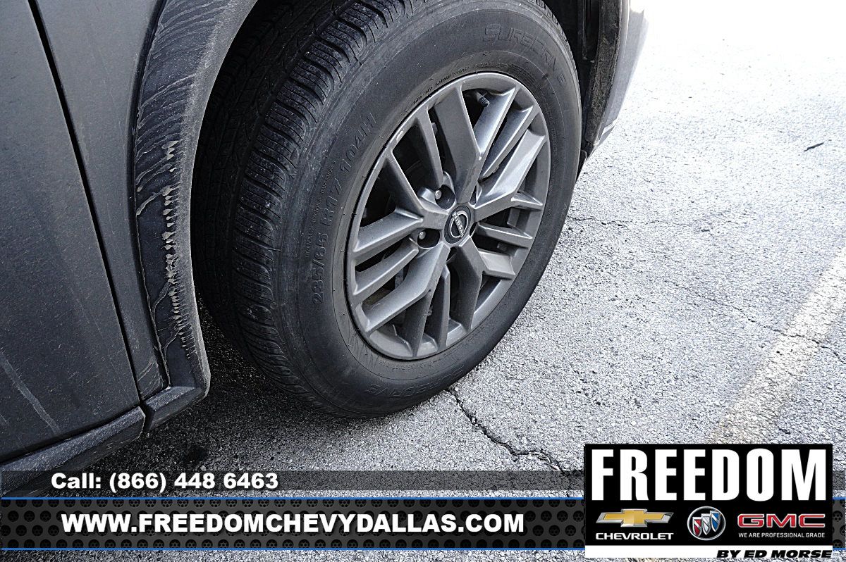 Used 2024 Nissan Rogue S AWD/4WD image 10