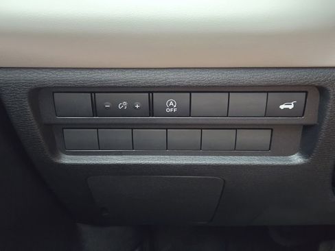 New 2026 Mitsubishi Outlander SE FWD image 17