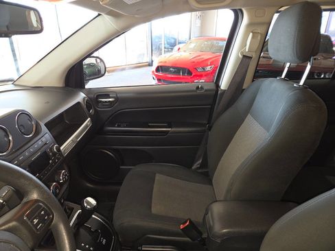 Used 2016 Jeep Compass Sport w/ Power Value Group AWD/4WD image 16