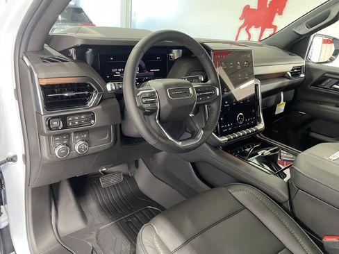 New 2026 GMC Yukon XL Denali w/ Sun & Power Step Package image 18