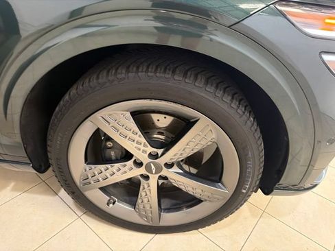 Used 2022 Genesis GV70 3.5T Sport w/ Sport Prestige Package AWD/4WD image 30