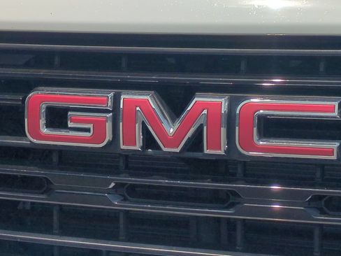 Certified 2026 GMC Sierra 1500 Elevation AWD/4WD image 33