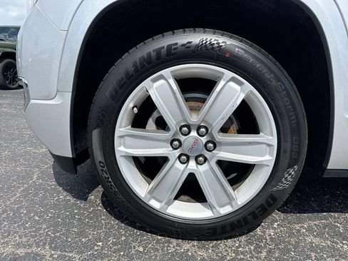Used 2019 GMC Acadia Denali FWD image 10