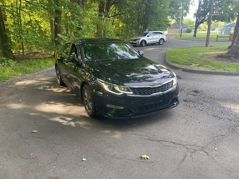 Used 2020 Kia Optima LX FWD image 7