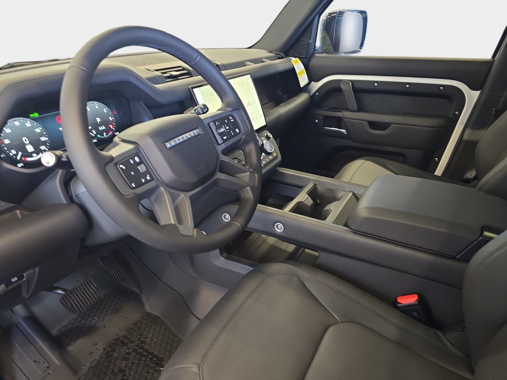 New 2026 Land Rover Defender 110 X-Dynamic SE AWD/4WD image 13