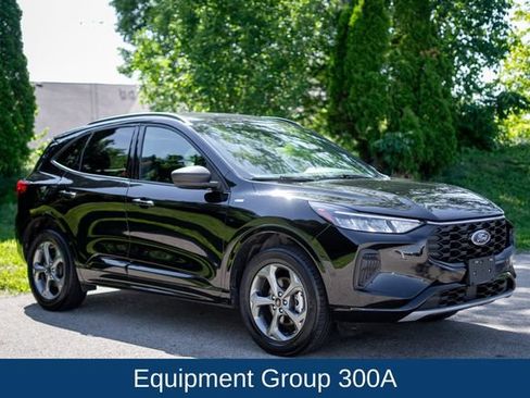 Used 2024 Ford Escape ST-Line AWD/4WD image 3