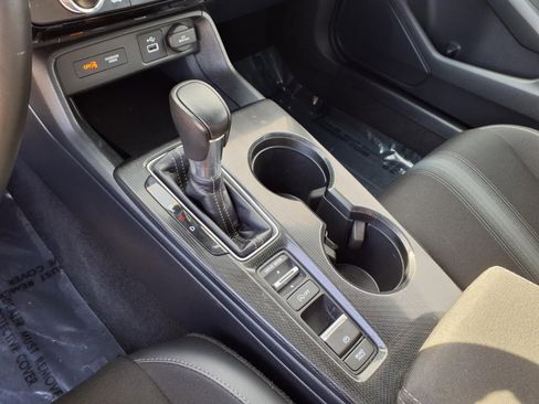Used 2023 Honda Civic Sport image 22
