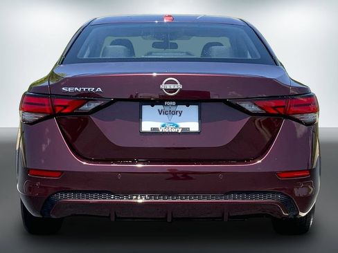 Used 2025 Nissan Sentra SV FWD image 4