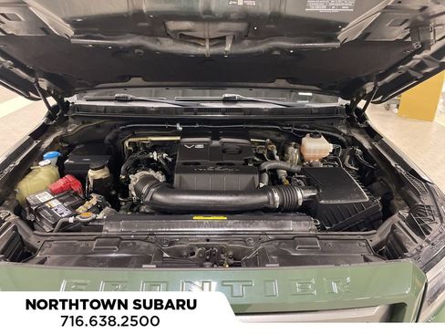 Used 2022 Nissan Frontier SV w/ SV Premium Package image 11