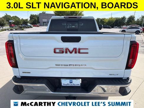 Used 2024 GMC Sierra 1500 SLT w/ SLT Premium Plus Package AWD/4WD image 13