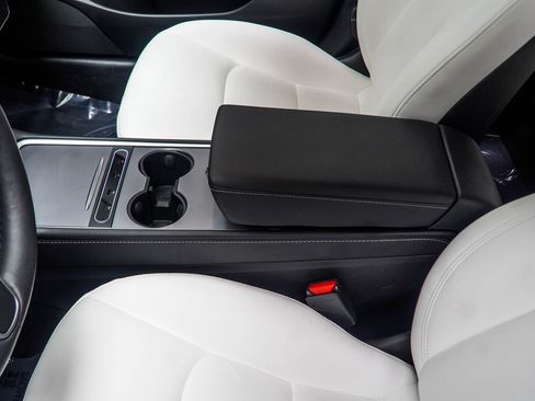 Used 2023 Tesla Model 3 Standard Range RWD image 19