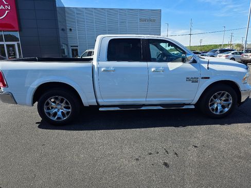 Used 2019 RAM 1500 Laramie w/ Convenience Group RWD image 2