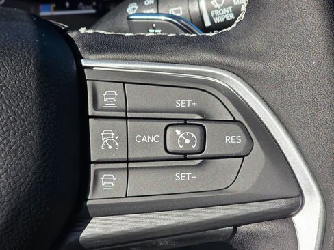 New 2026 Jeep Grand Cherokee L Laredo AWD/4WD image 18