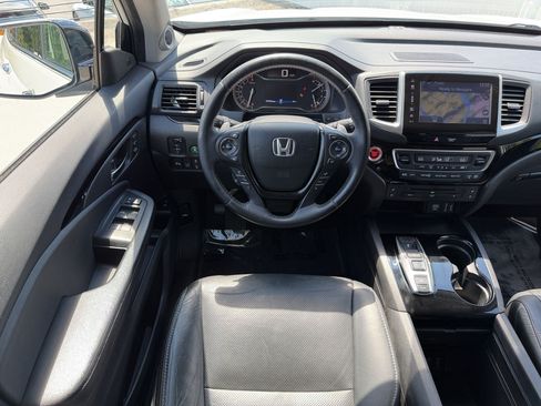 Used 2017 Honda Pilot Elite image 29
