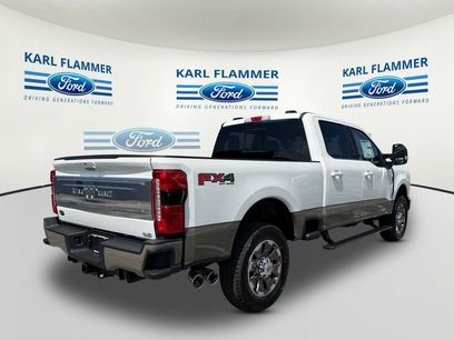 New 2026 Ford F350 King Ranch w/ FX4 Off-Road Package
