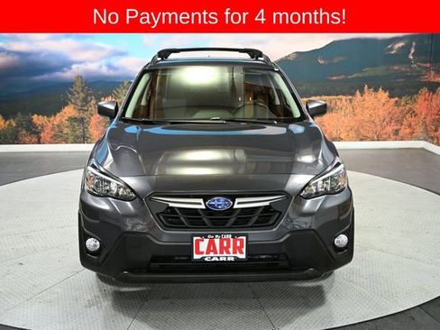 Used 2023 Subaru Crosstrek 2.0i Premium image 3