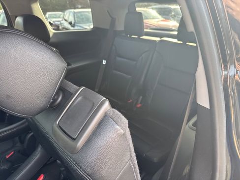 Used 2020 GMC Acadia SLE w/ Driver Convenience Package image 37