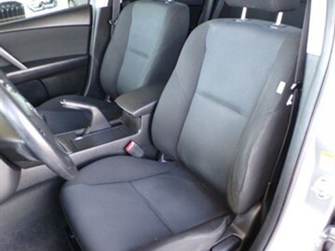 Used 2011 MAZDA MAZDA3 i Touring FWD image 15