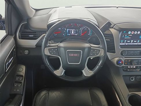 Used 2019 GMC Yukon SLE w/ SLE Value Package RWD image 4