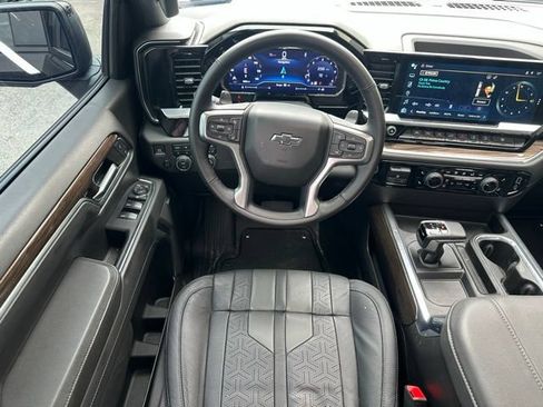 Used 2024 Chevrolet Silverado 1500 RST w/ All Star Edition Plus AWD/4WD image 13