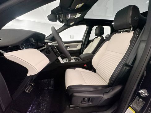 New 2026 Land Rover Discovery Sport Landmark AWD/4WD image 20