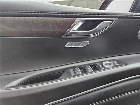 Used 2024 Genesis GV80 2.5T image 9