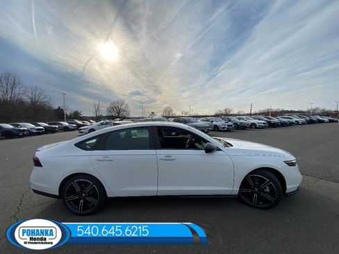 New 2026 Honda Accord Hybrid Sport image 9