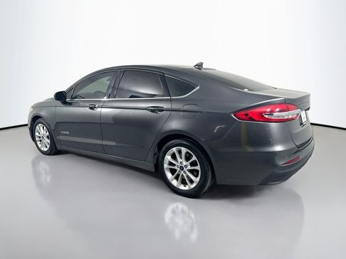 Used 2019 Ford Fusion SE image 7