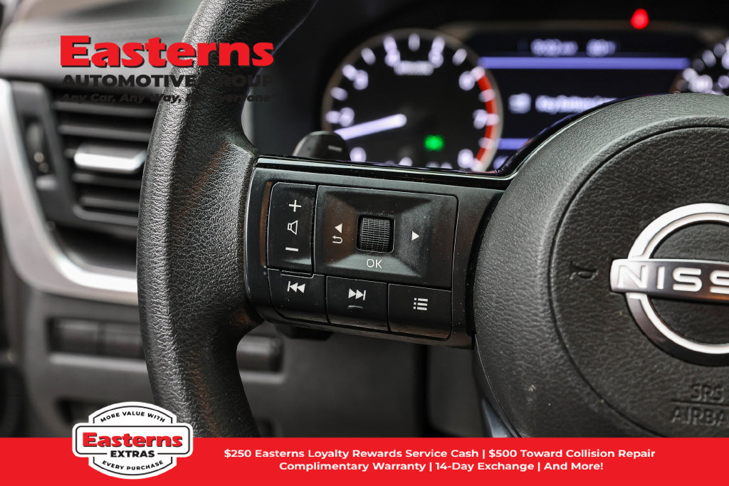 Used 2023 Nissan Rogue SV AWD/4WD image 15