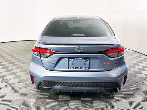 Used 2022 Toyota Corolla XSE image 4
