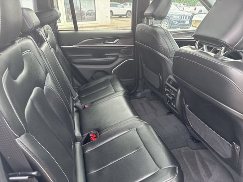 Certified 2024 Jeep Grand Cherokee Limited 4xe AWD/4WD image 9