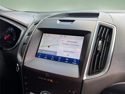 Used 2020 Ford Edge ST w/ Cold Weather Package AWD/4WD image 14