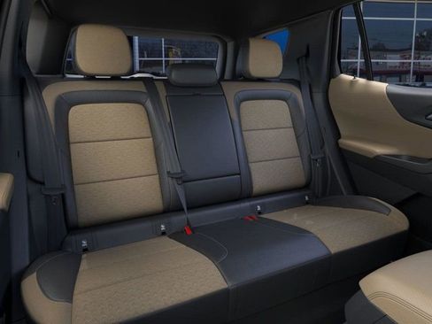 New 2026 Chevrolet Equinox ACTIV w/ Convenience Package III image 17