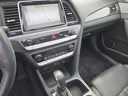Used 2018 Hyundai Sonata Limited w/ Limited Ultimate Package 03 image 32