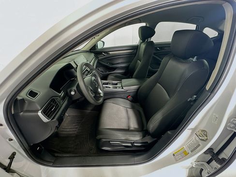 Used 2020 Honda Accord LX image 13