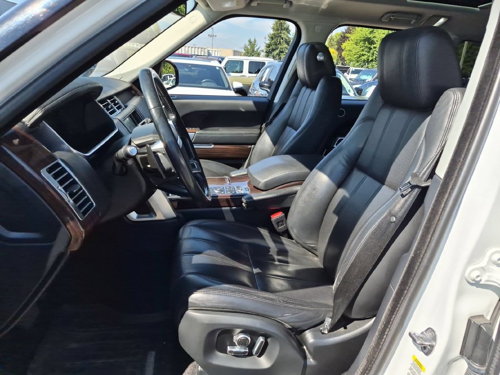 Used 2016 Land Rover Range Rover HSE AWD/4WD image 12
