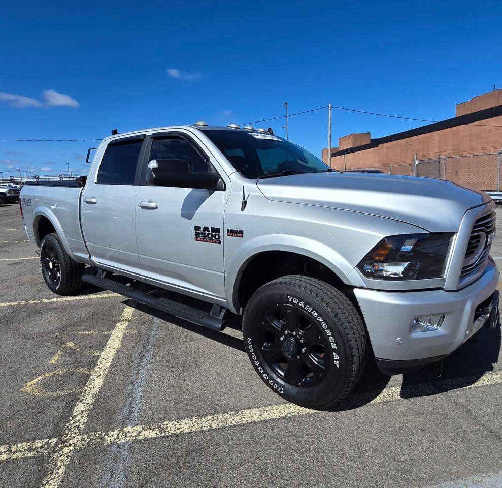 Used 2018 RAM 2500 Big Horn w/ Sport Appearance Group AWD/4WD image 2